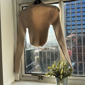 SHEIN size medium crop top in cream - nwt